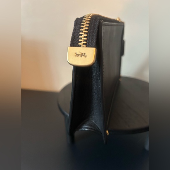 COACH DREAMER WRISTLET - Picture 4 of 5